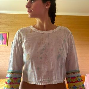 Billabong Long Sleeve with splatter detail!